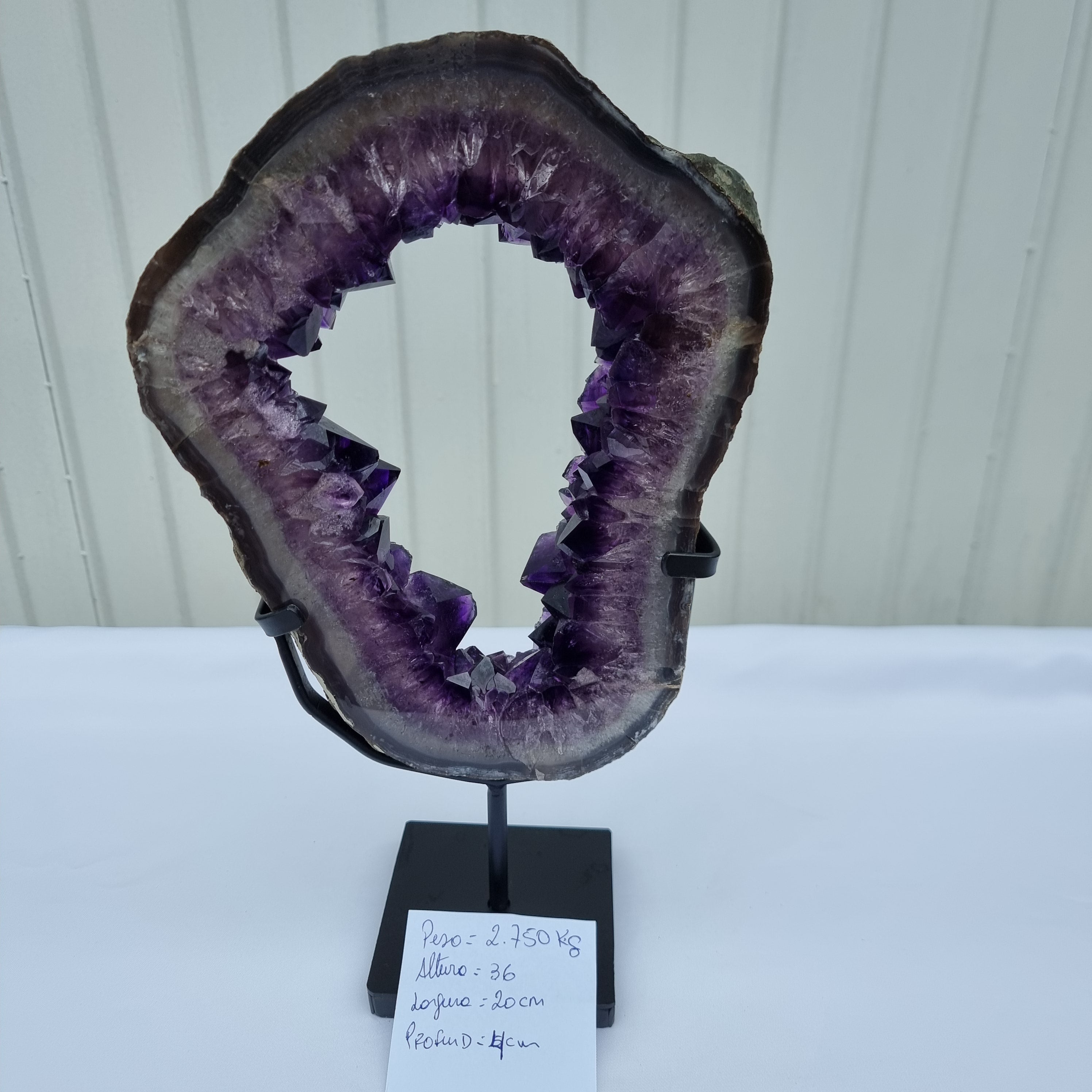 Aro de amatista con cristales morados | Base de hierro negro | Peso 2,85 kg, Altura 33 cm | Energía, Belleza y Sofisticación