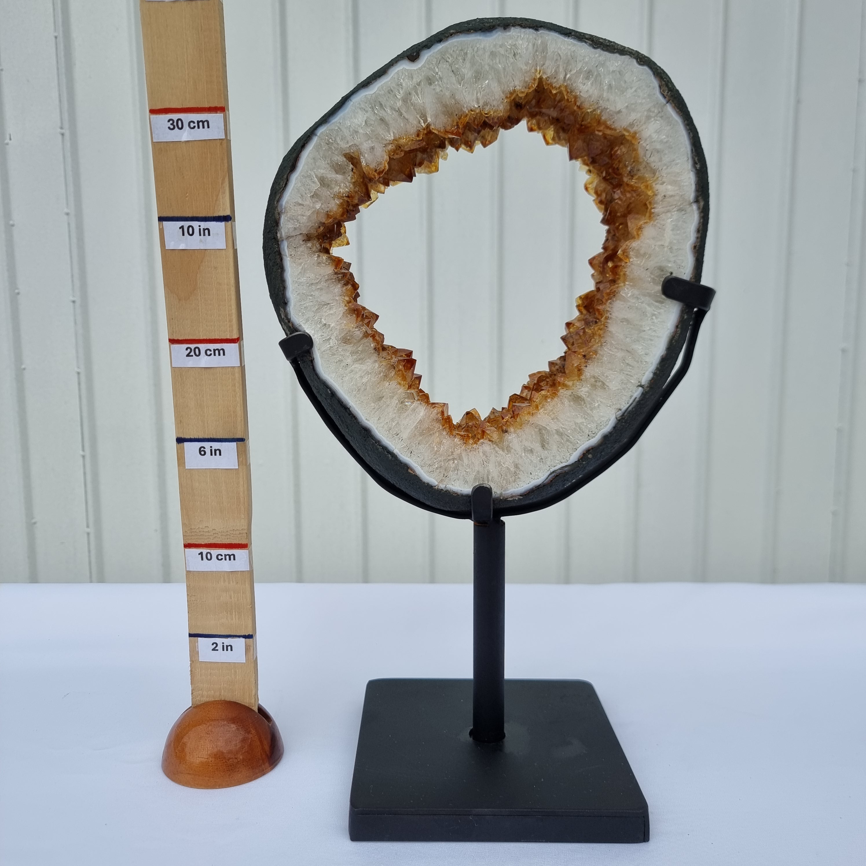 Special CITRINE Hoop | Black Iron Base | Weight 3.10 kgs, Height 38 cm | Energy, Beauty, and Sophistication | BR Crystals Handmade Piece
