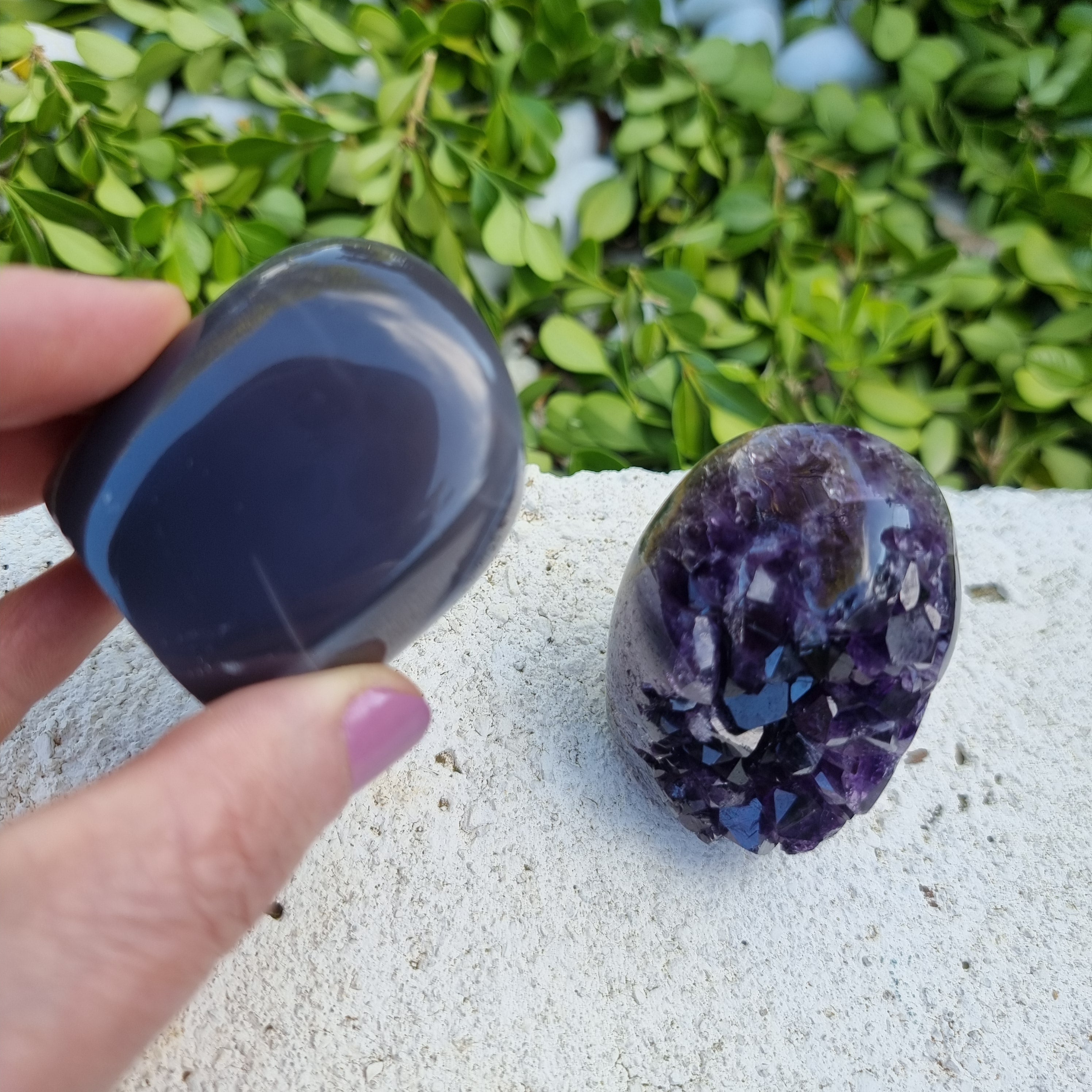 Drusas de Amatista SÚPER Morada - 2 unidades | Peso 0,30 Kgs, Altura 4 cm | Energía, Belleza y Sofisticación