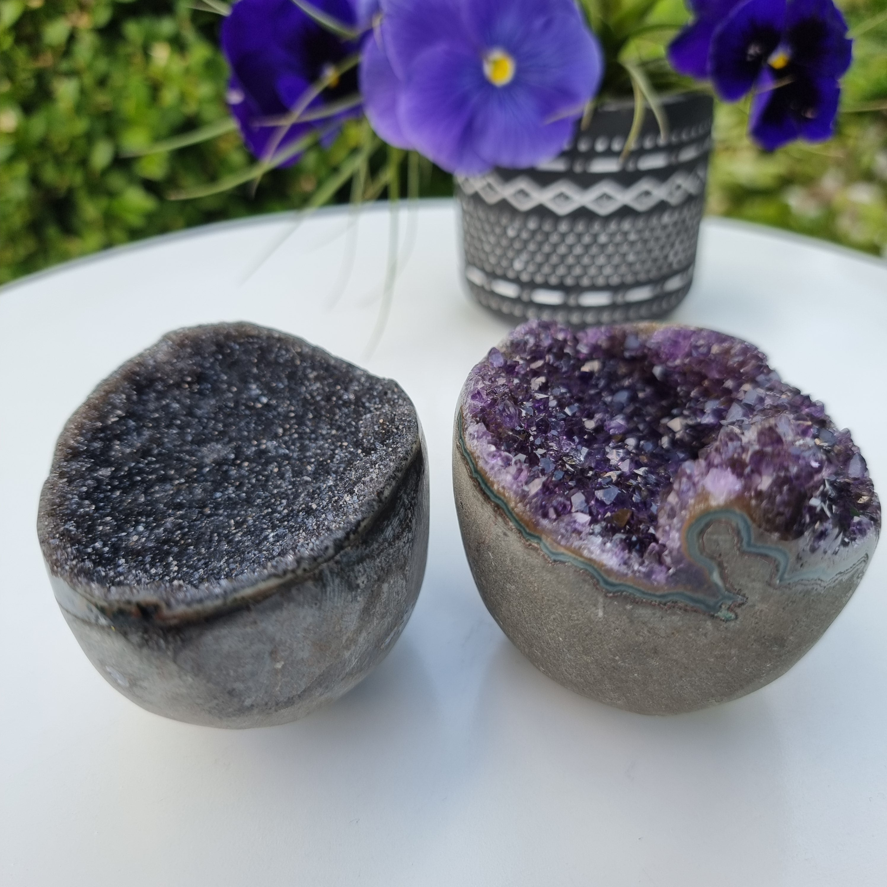Drusa de Amatista Especial | Peso 0,38 Kgs, Altura 8 cm | Energía, Belleza y Sofisticación