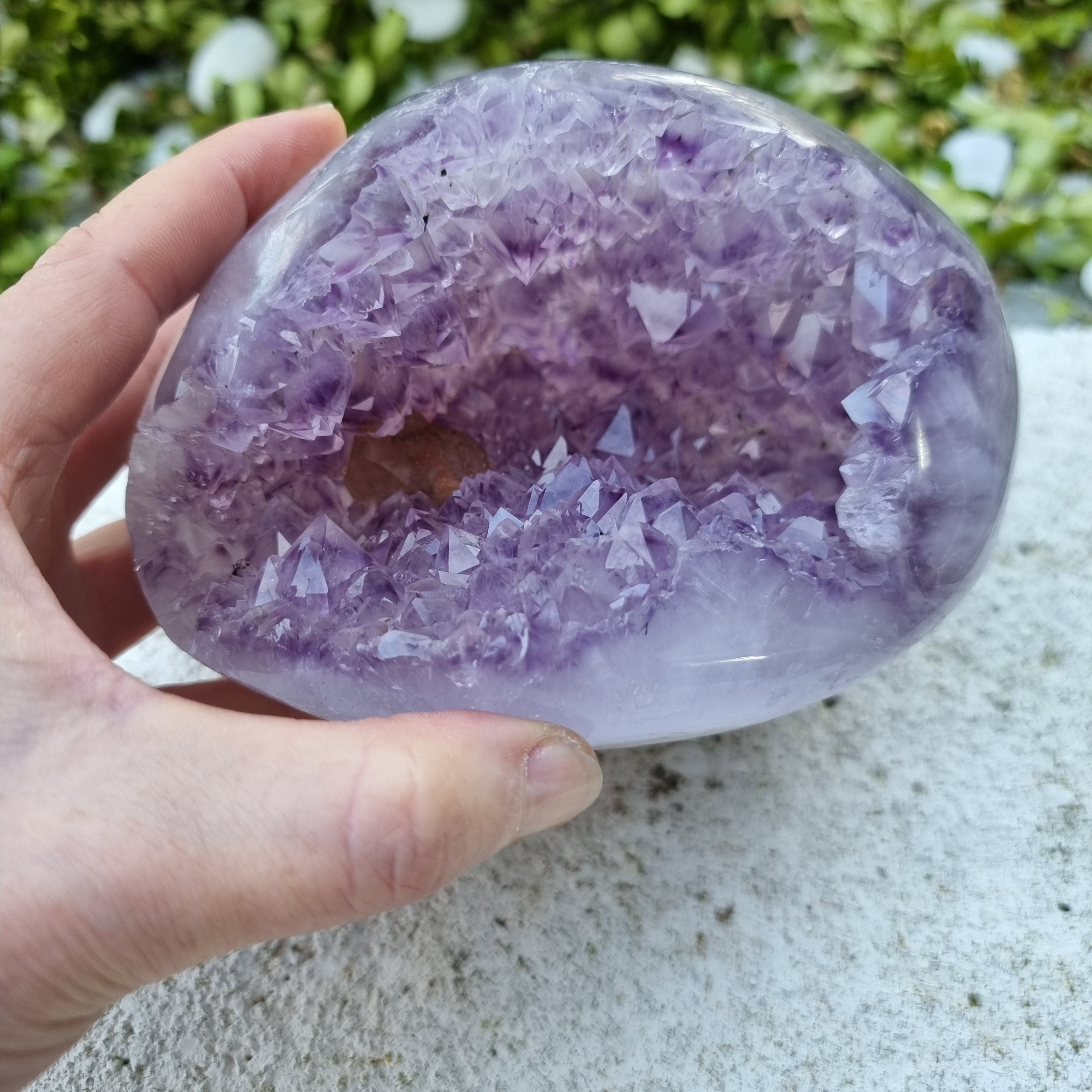 Special Amethyst Geode | Weight 1.95 Kgs, Height 9 cm | Energy, Beauty and Sophistication