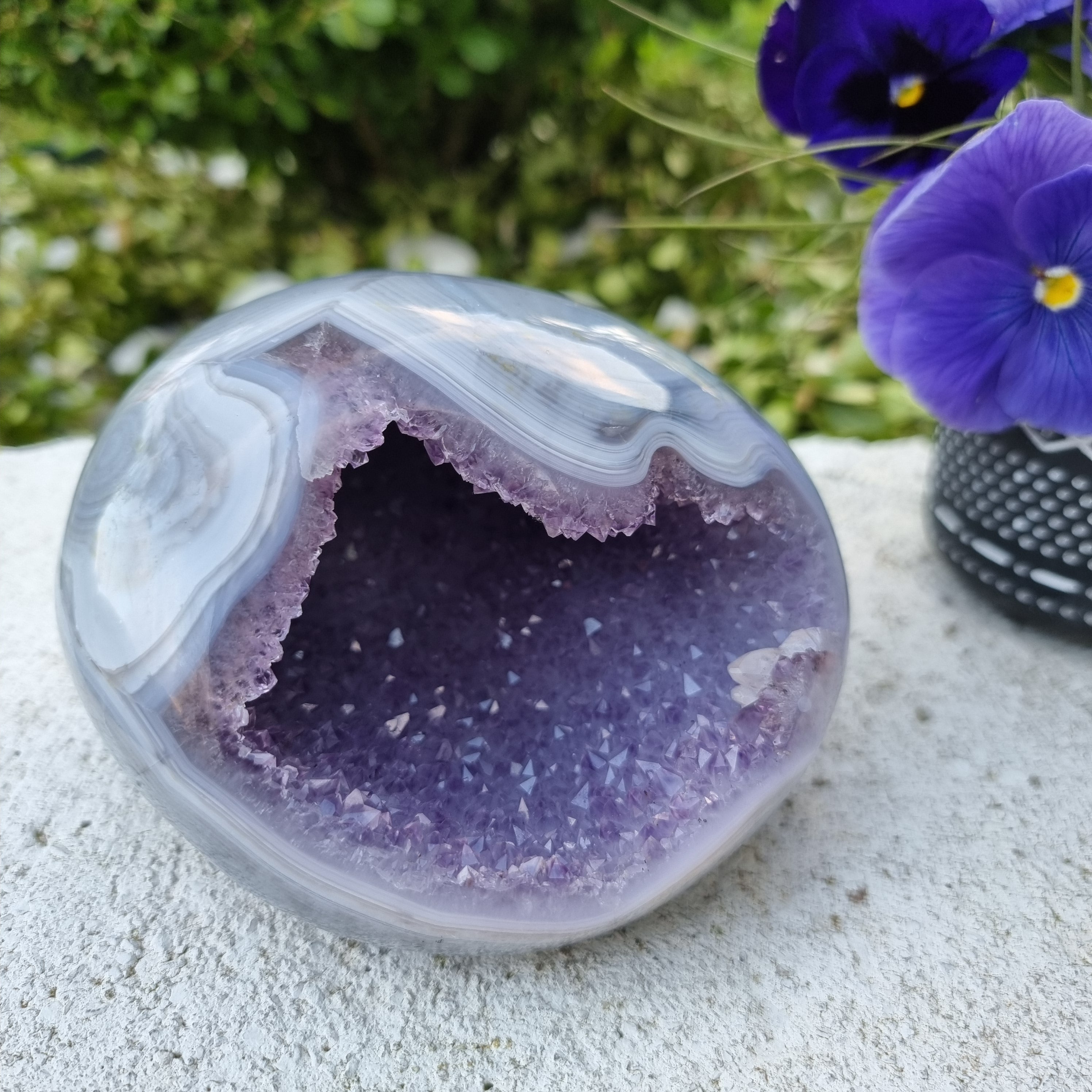 Special Amethyst Geode | Weight 1.95 Kgs, Height 9 cm | Energy, Beauty and Sophistication