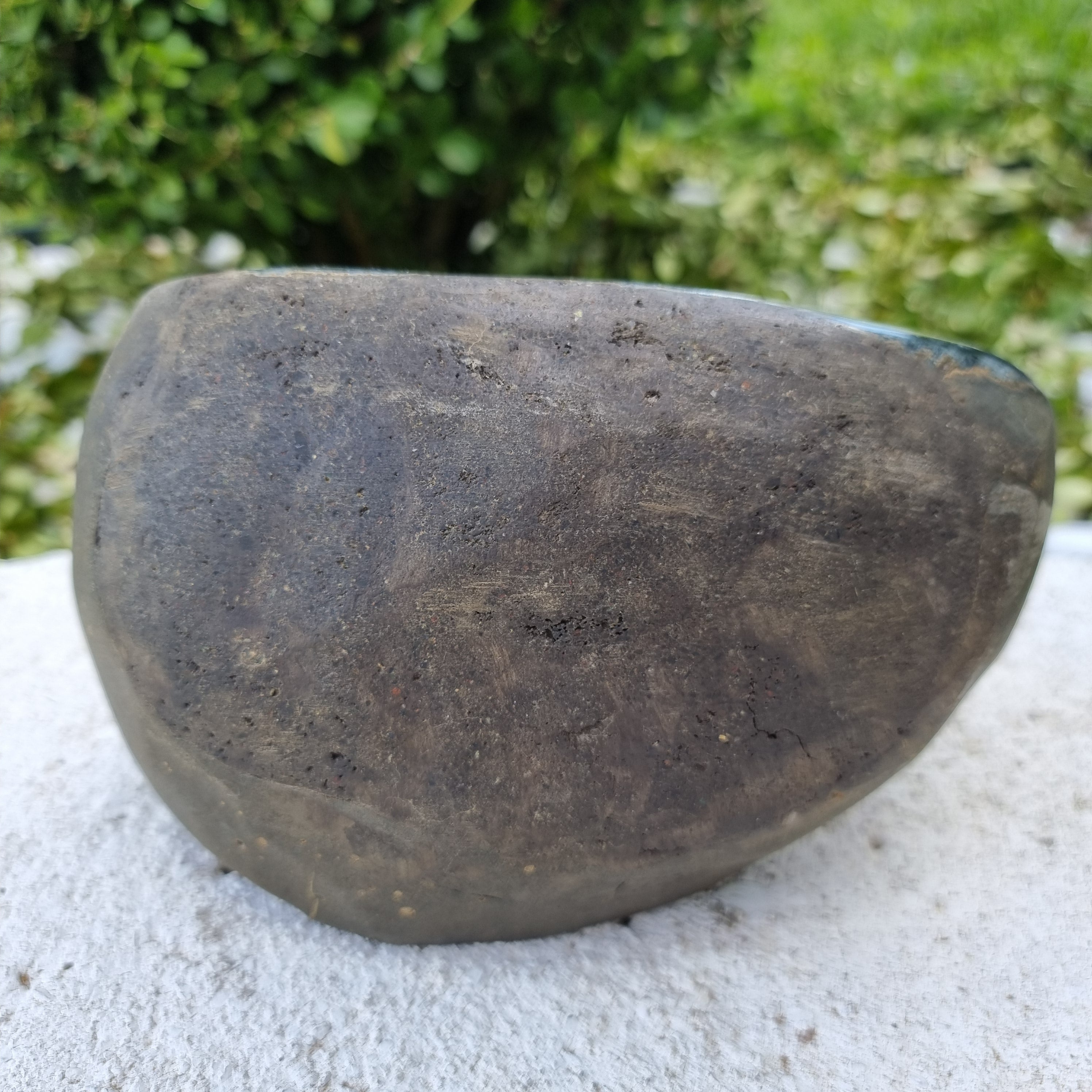 Amatista Morada Súper Especial | Peso 2,15 Kgs, Altura 11 cm | Energía, Belleza y Sofisticación