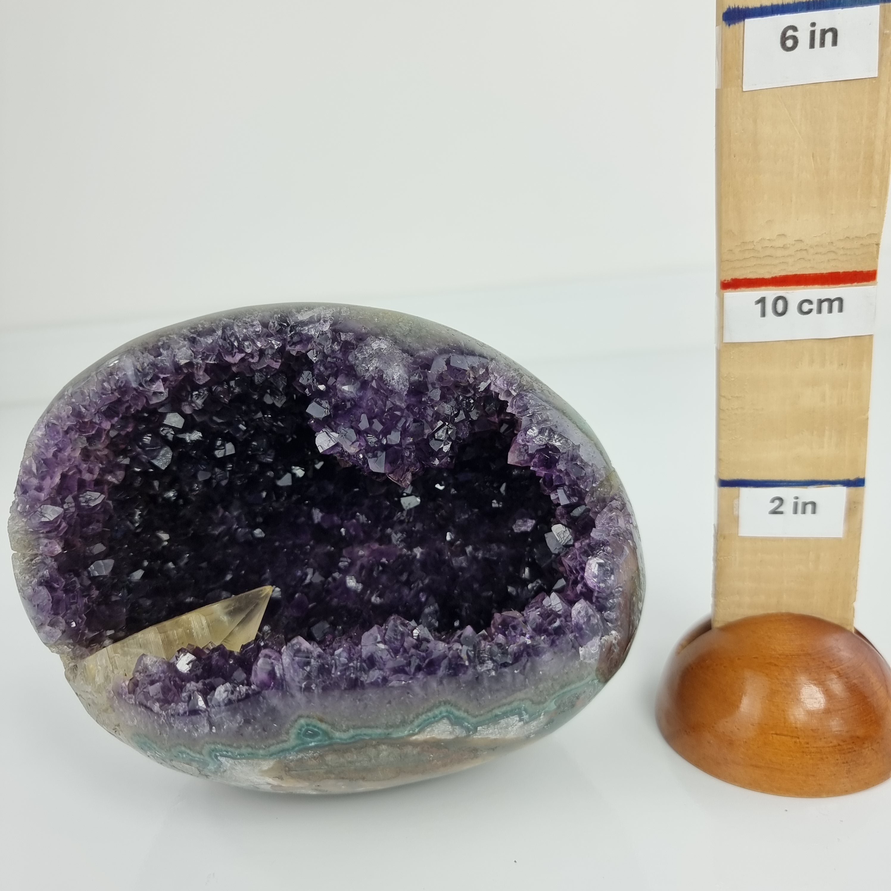 Amatista Morada Súper Especial | Peso 1,56 Kgs, Altura 12 cm | Energía, Belleza y Sofisticación