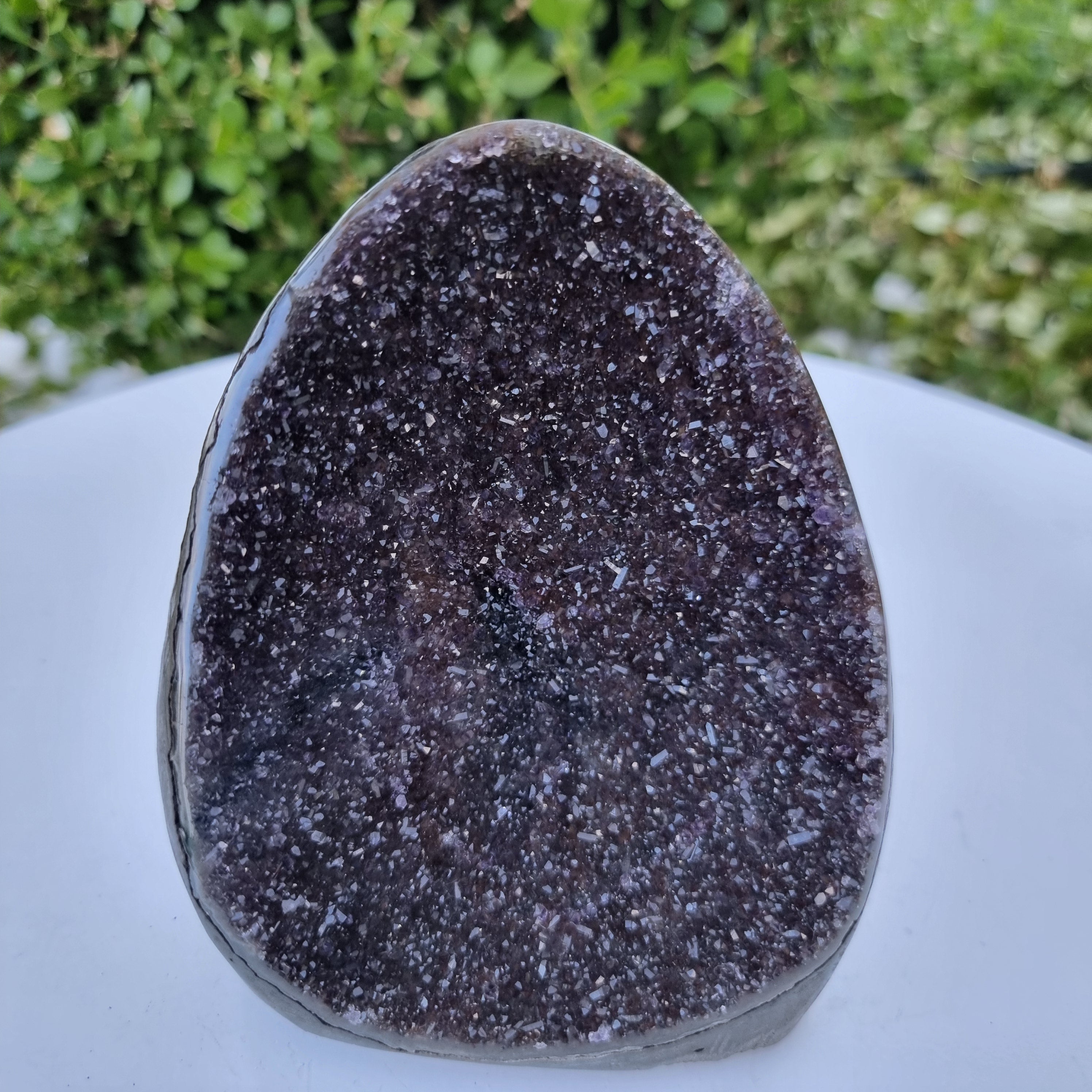 Drusa de Amatista Especial | Peso 1,10 Kgs, Altura 11 cm | Energía, Belleza y Sofisticación