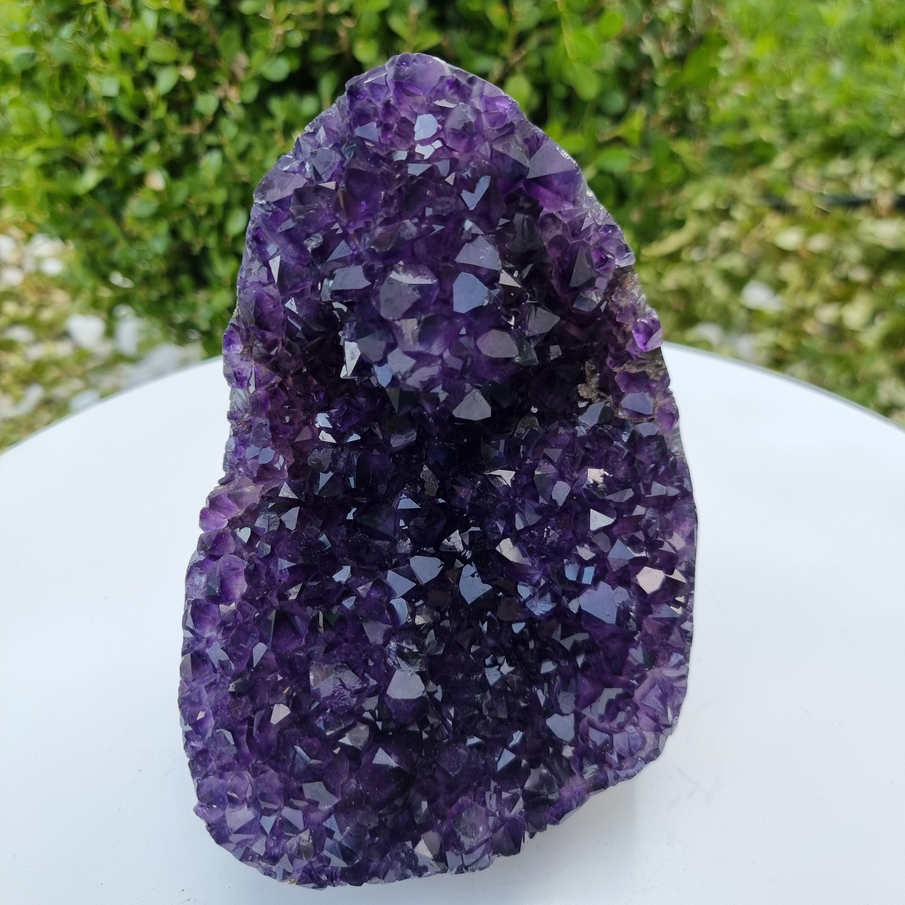 Amatista Morada Súper Especial | Peso 2,05 Kgs, Altura 17 cm | Energía, Belleza y Sofisticación