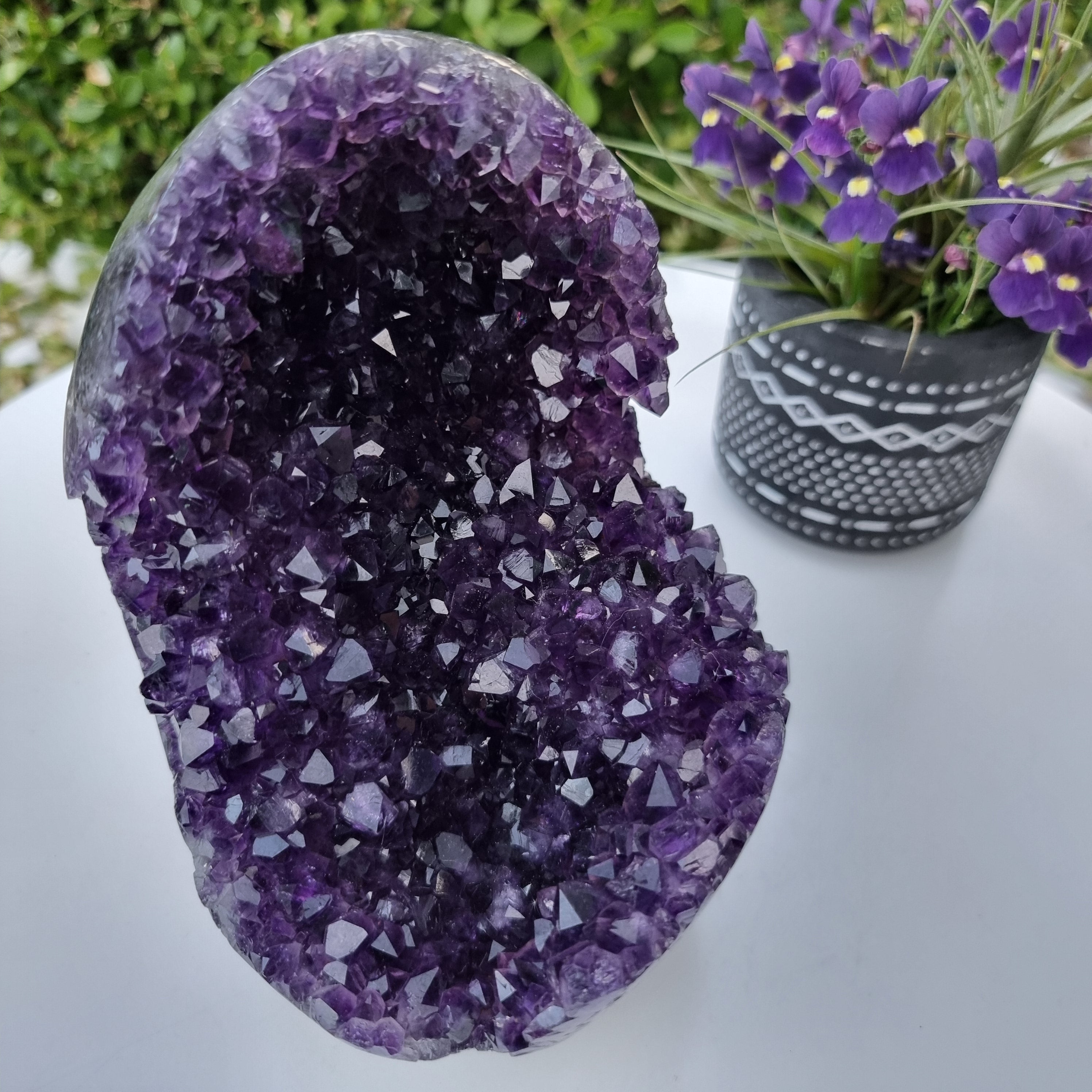 Super Special Purple Amethyst | Weight 2.05 Kgs, Height 17 cm | Energy, Beauty and Sophistication