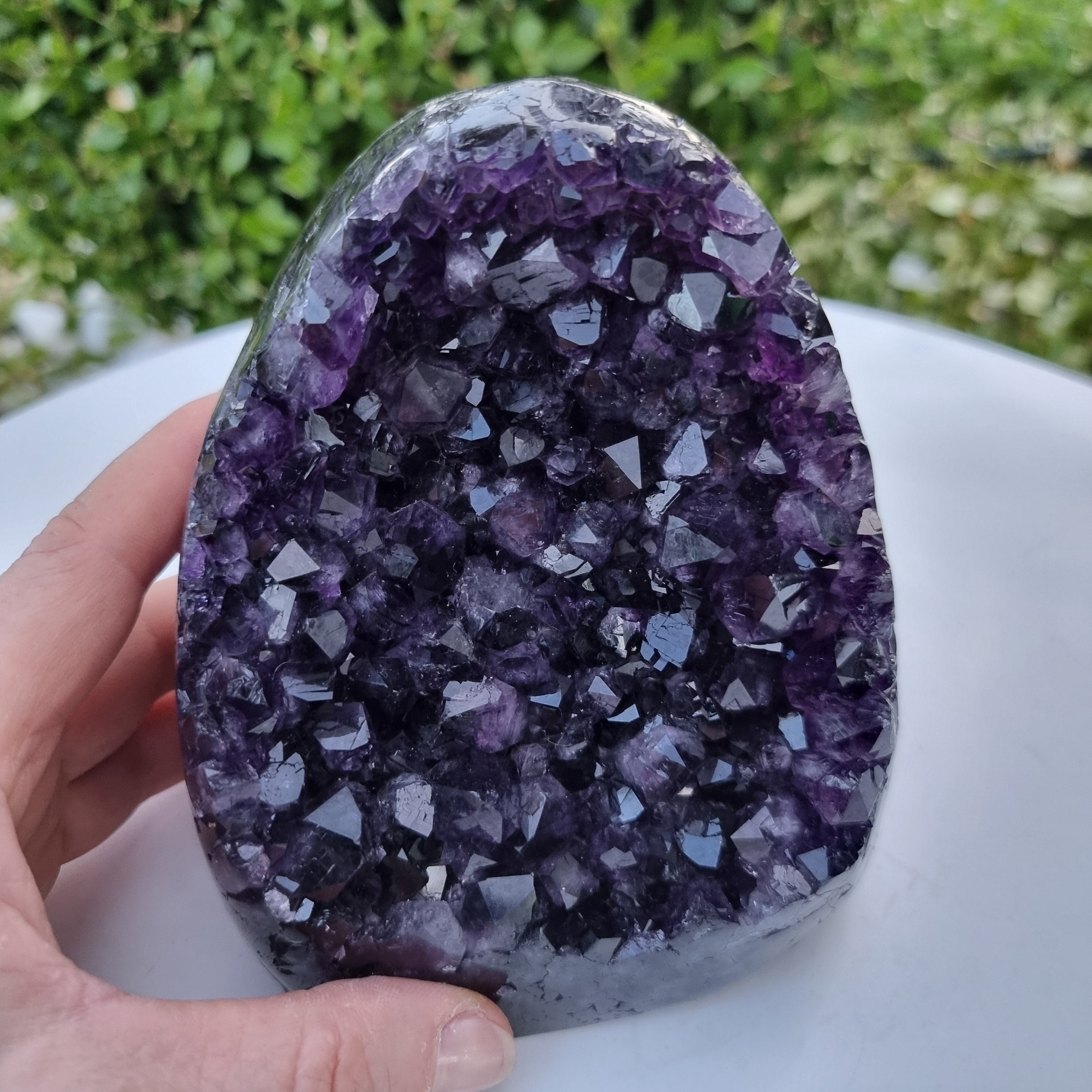 Amatista Morada Súper Especial | Peso 1,85 Kgs, Altura 15 cm | Energía, Belleza y Sofisticación