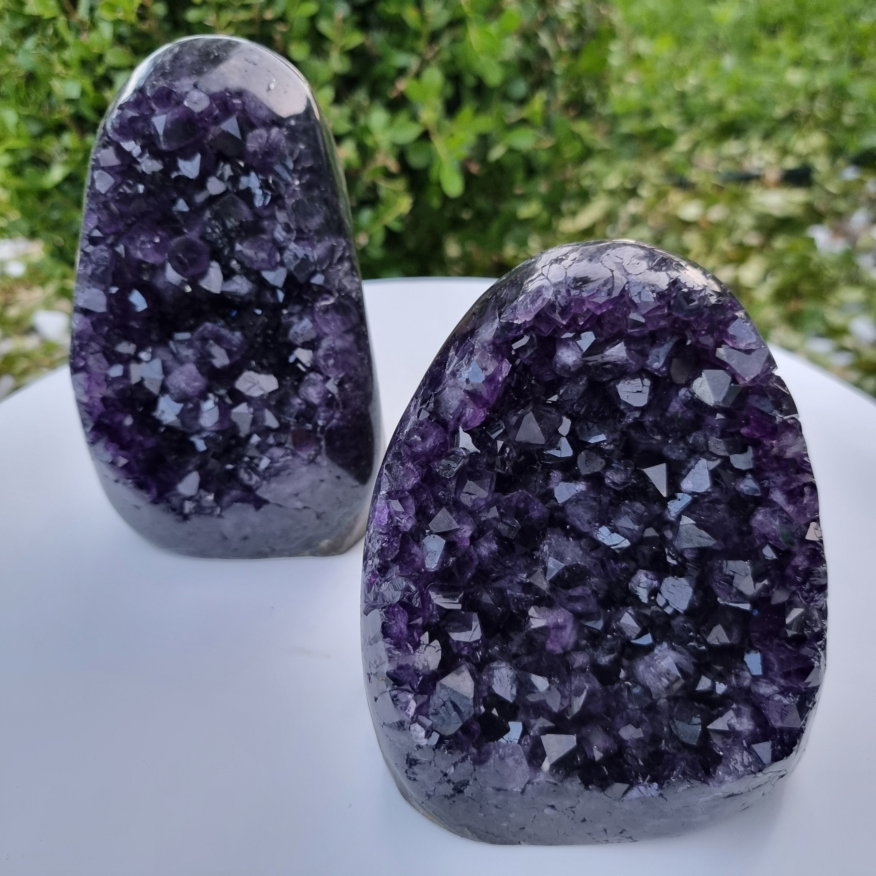 Amatista Morada Súper Especial | Peso 1,85 Kgs, Altura 15 cm | Energía, Belleza y Sofisticación