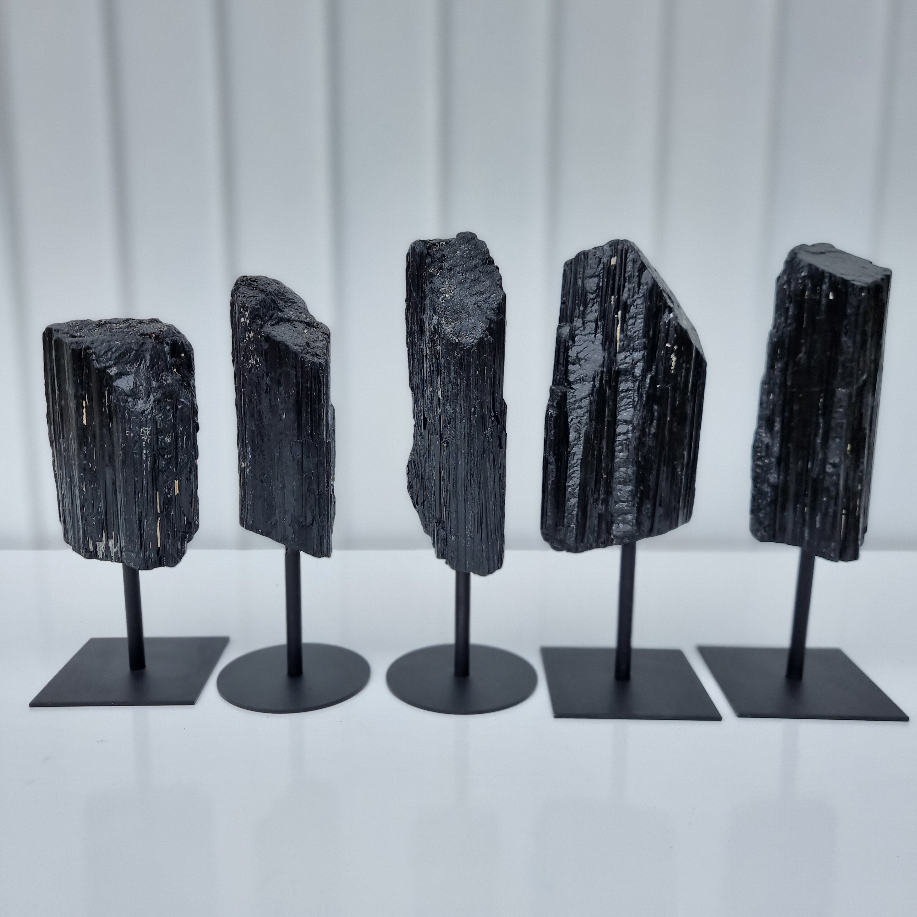 Super Special Natural Black Tourmaline | Weight 1.00 Kg, Height 20 cm | Energy, Beauty, and Sophistication