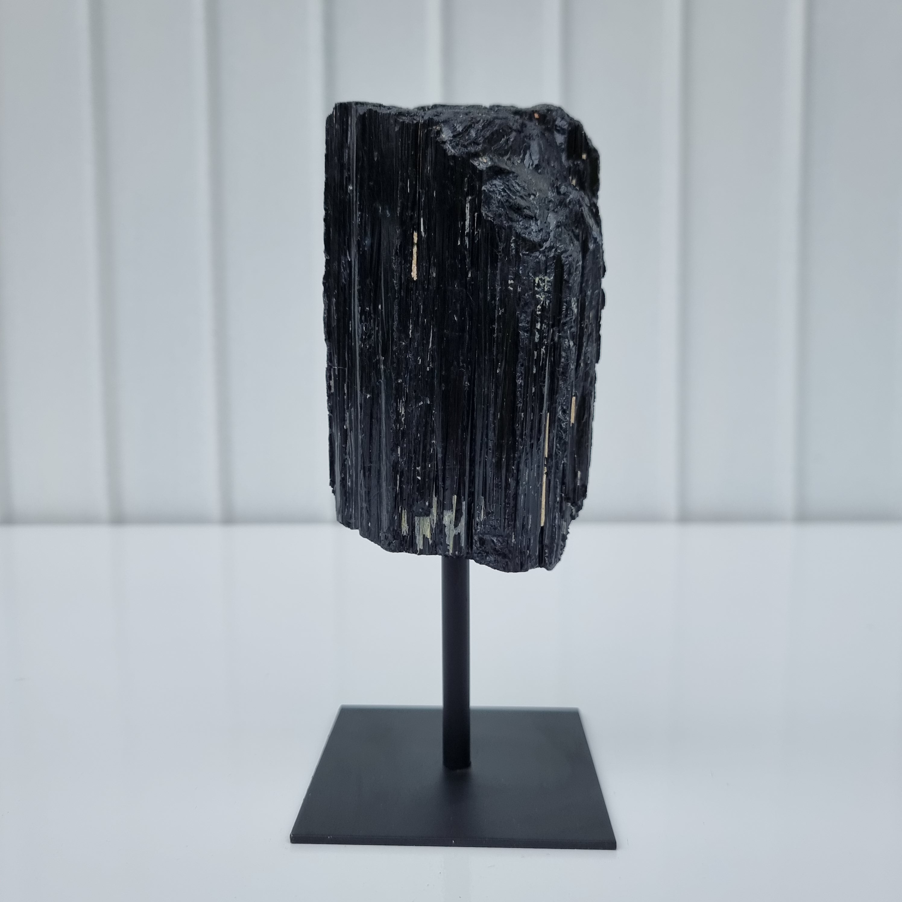 Super Special Natural Black Tourmaline | Weight 1.00 Kg, Height 20 cm | Energy, Beauty, and Sophistication