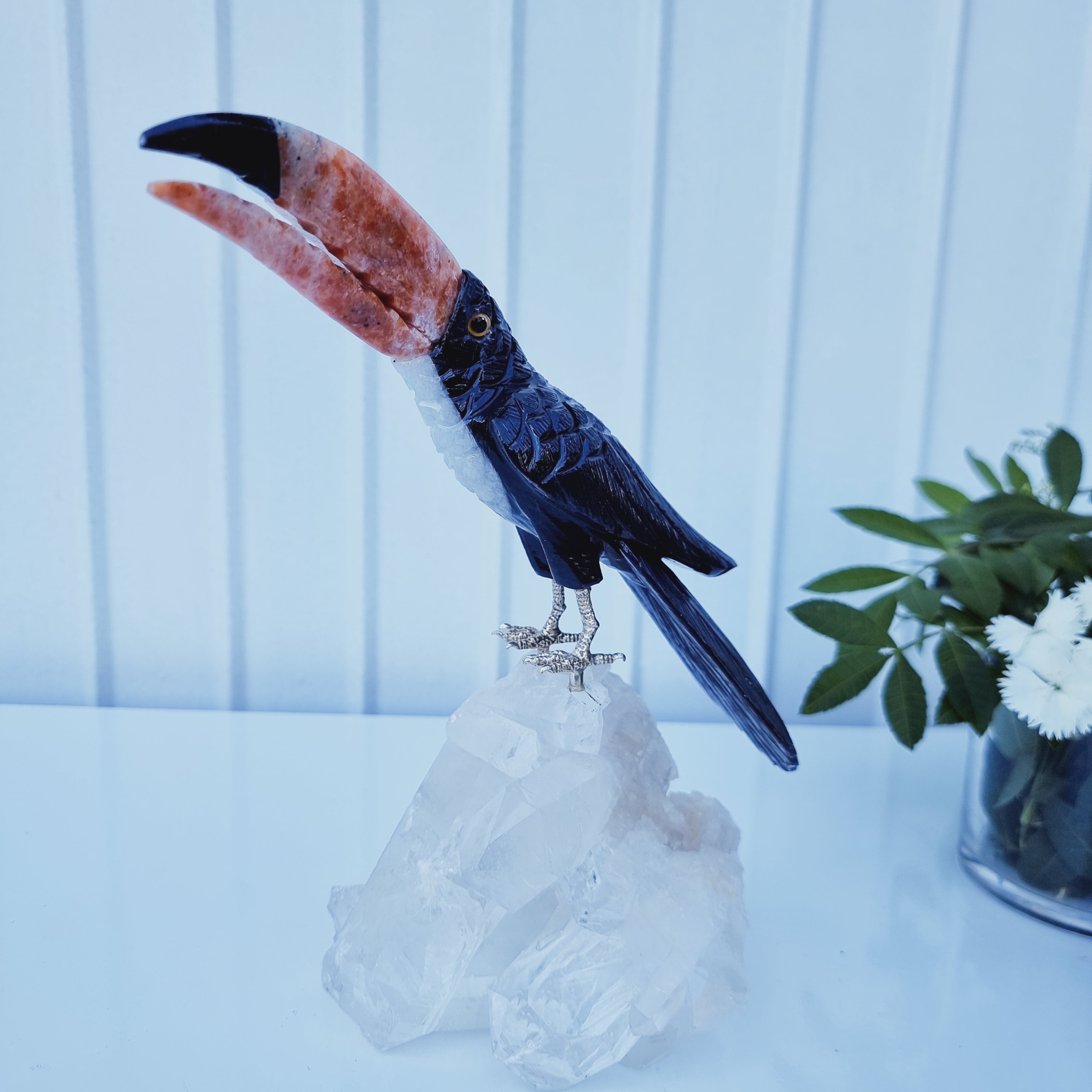 Tucán Negro de Cristal Natural Especial | Peso 1,95 kg, Altura 26 cm | Exclusivo, Energía y Belleza