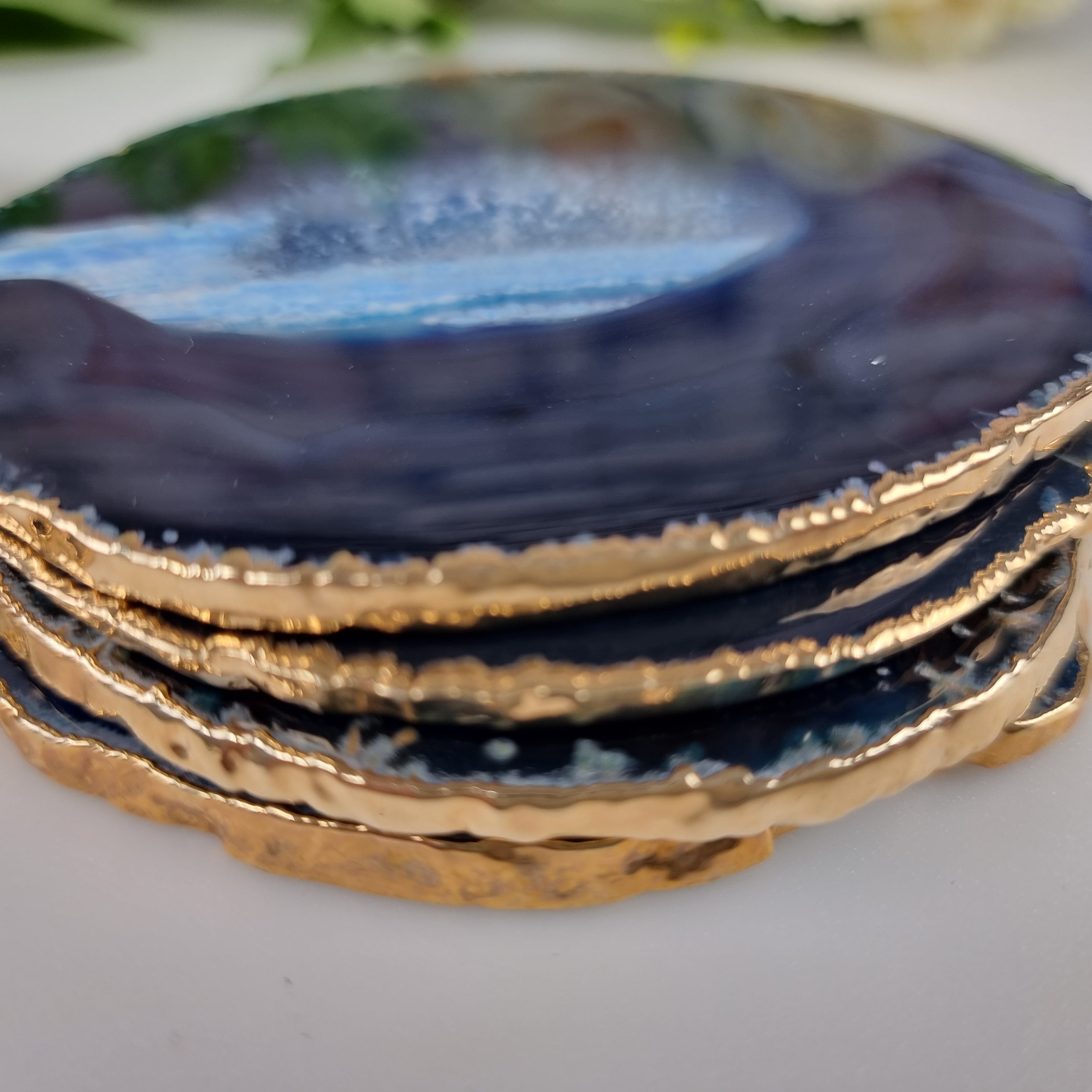 GOLDEN BATH Natural Agate Coasters size 10 to 12 cm kit 4 Pieces Weight 0.500 kg