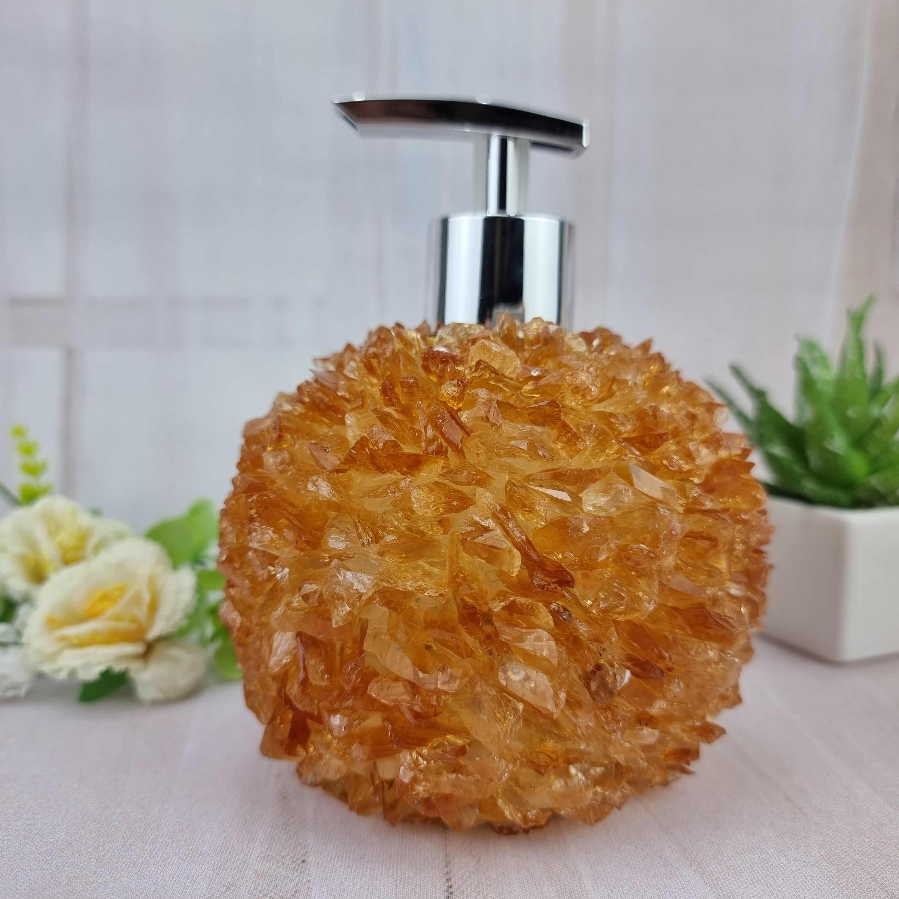 Jabonera de CITRINO con Cristales | Altura 15 cm | Boquilla Dorada y Plateada | Energía, Belleza y Sofisticación